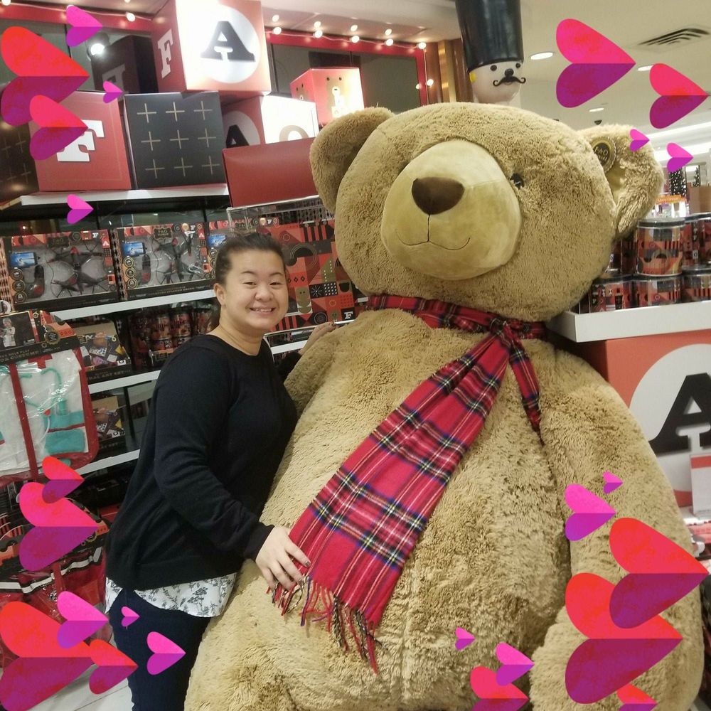 Meet your Posher, Stephanie